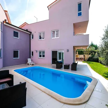 Apartamento In Near Sunny