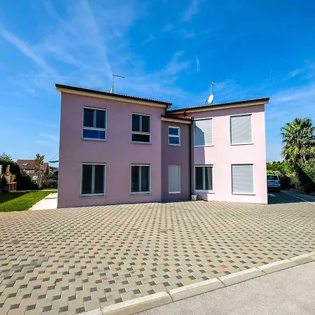 Apartamento In Near Sunny